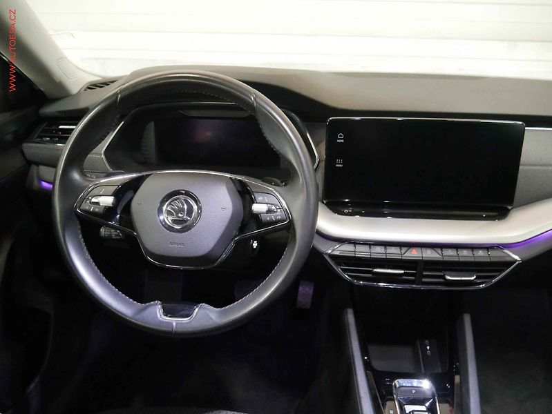 Škoda Octavia (2020) 2.0TDi, ČR, Style, DSG, LED - fotka 13 z 23