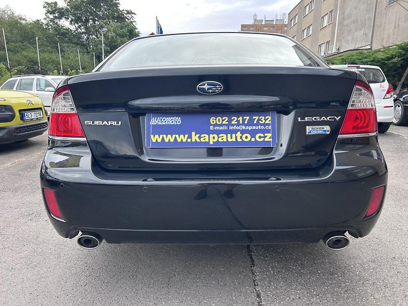 Subaru Legacy 2.0 D Active AWD - fotka 8 z 38