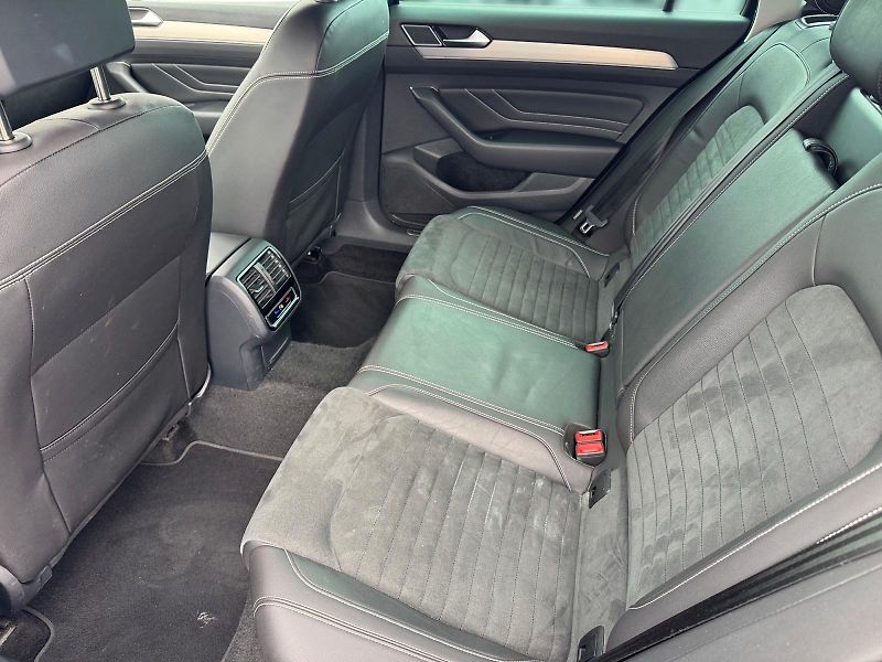 Volkswagen Passat Variant (2022) ELEGANCE 2.0TDI 110kW DSG CZ  - fotka 8 z 11