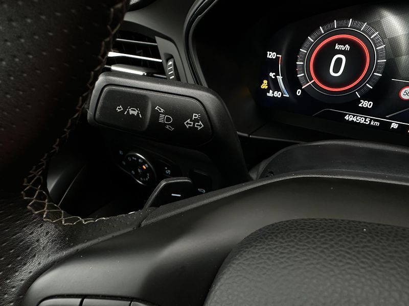 Ford Focus (2021) ST*Automat*206kW*1.Maj.B&O - fotka 11 z 42