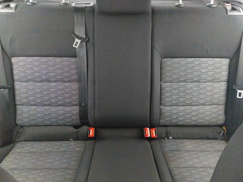 Škoda Octavia (2012) Ambition 2.0 TDI, Tempomat - fotka 10 z 15