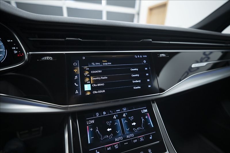 Audi Q7 3,0 TDI QUATTRO S-LINE 1. MAJ - fotka 34 z 45