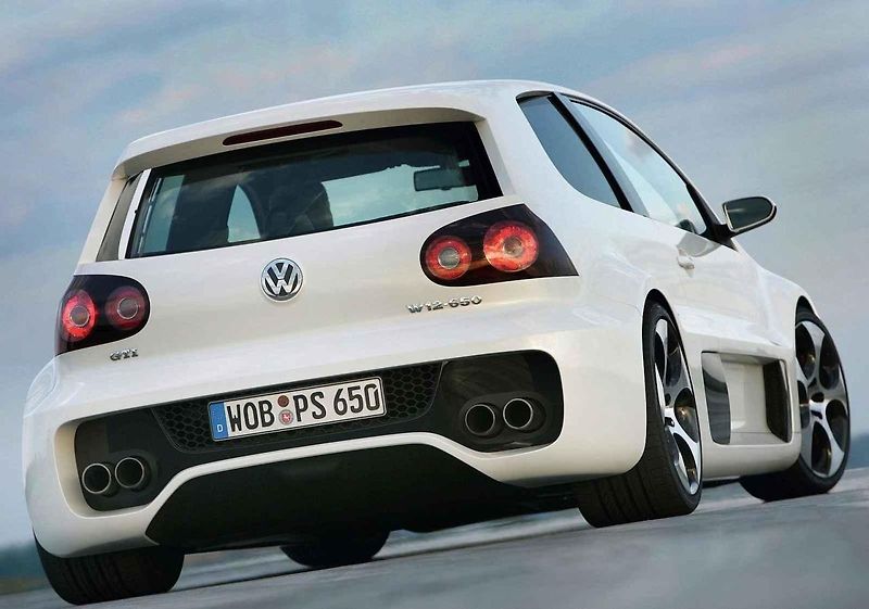 Volkswagen Golf GTI VIII z roku 2020