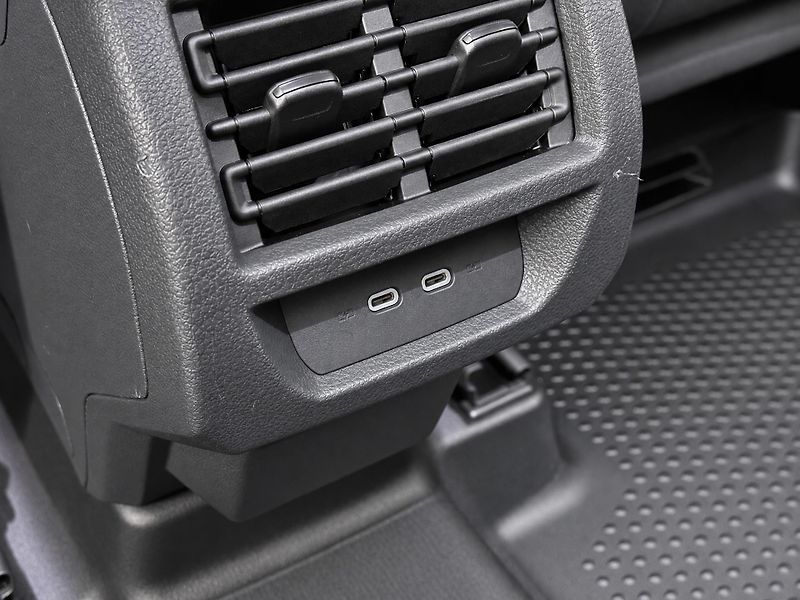Volkswagen Caddy 2,0 TDI 75kW Life Klima Tažné - fotka 15 z 37