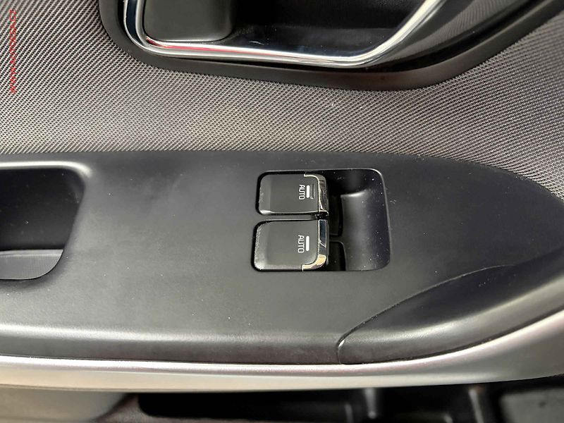 Kia Ceed (2018) 1.6 GDi, 2.maj, STK7/28 - fotka 12 z 14