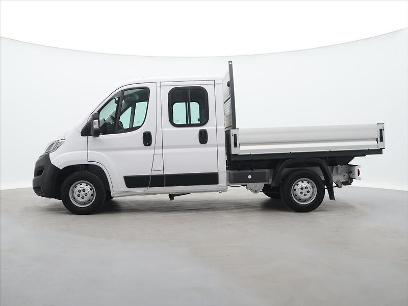 Citroën Jumper 2,2 HDi 7 Míst DPH Tažné 1.Maj - fotka 4 z 25