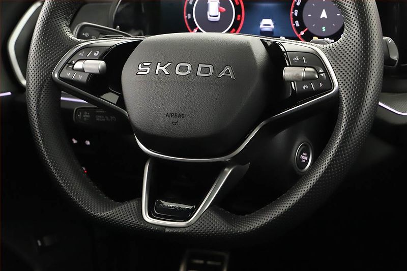 Škoda Kodiaq (2025) 2.0 TDI, SPORTLINE, KEYLESS - fotka 8 z 20