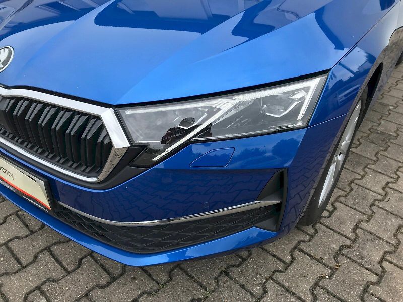 Škoda Octavia (2025) COMBI TOP SELECTION 1,5 TSI - fotka 20 z 26