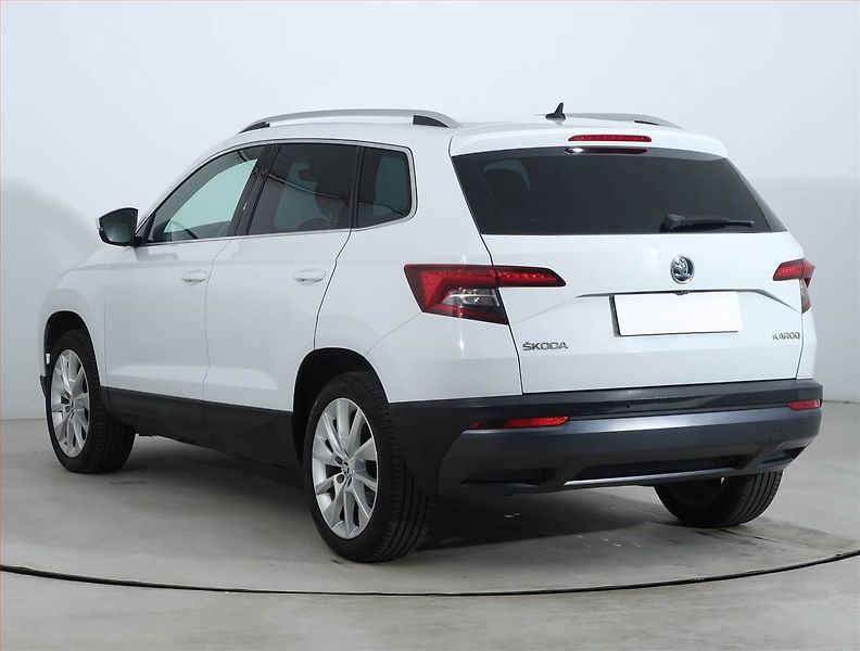 Škoda Karoq (2017) Style Plus 1.5 TSI - fotka 4 z 26