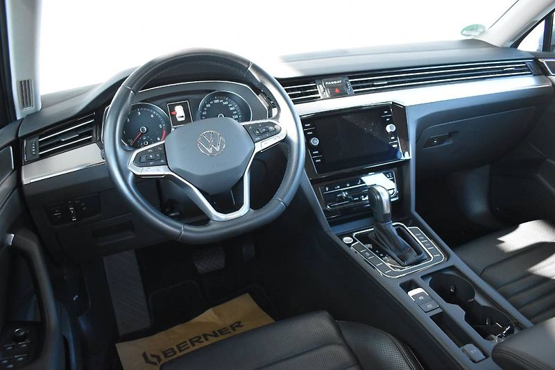 Volkswagen Passat Variant (2023) 2.0TDI 110kW DSG , Tažné - fotka 5 z 27