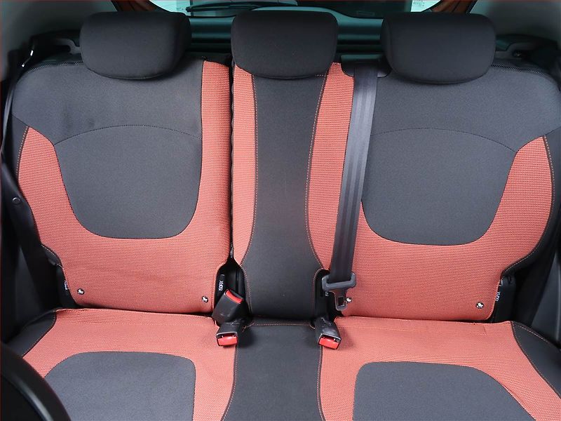 Renault Captur (2014) 0.9 TCe, Navi, Tempomat - fotka 10 z 14
