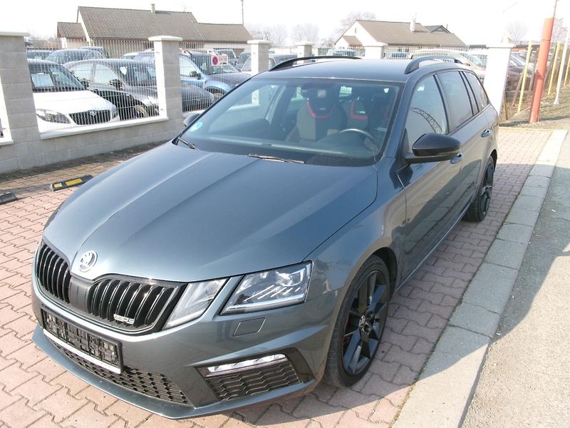 Škoda Octavia (2018) VRS 2,0TDI NAVI AC BT VÝHŘEV - fotka 1 z 29