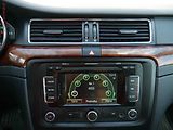 Škoda Superb (2012) 2.0TDi, 2.maj,ČR, DSG, bixen - náhled 16