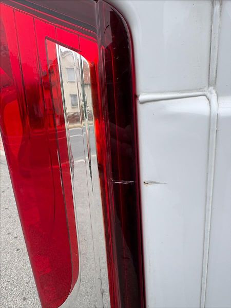 Iveco Daily 3,0 35S18HA8V 16cm3 - fotka 23 z 38