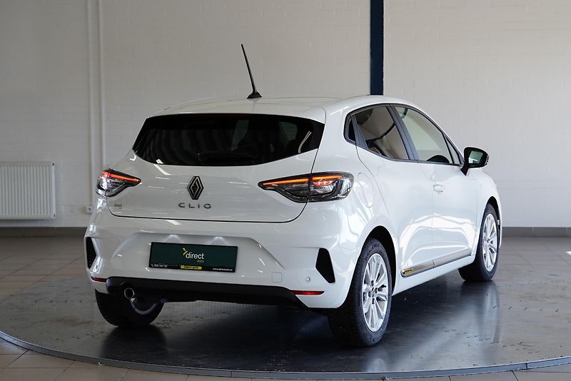 Renault Clio - fotka 4 z 6