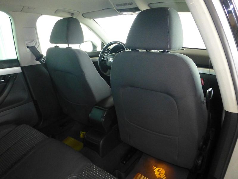 Seat Exeo (2012) 2,0TDI-105KW*ALU*DIGI***PARK.S - fotka 21 z 24