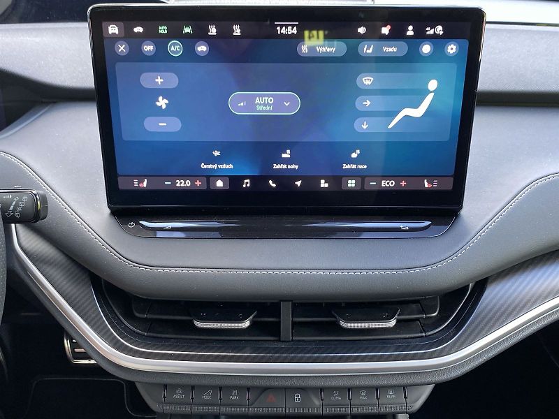 Škoda Enyaq (2025) 85 Sportline - fotka 13 z 38