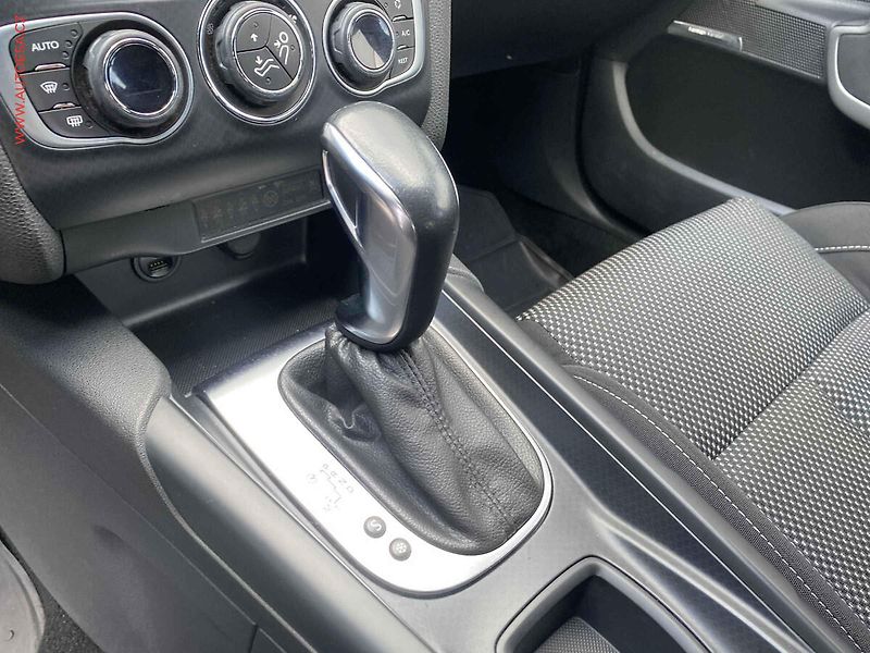 DS Automobiles DS4 (2017) 1.6 HDi, ČR, AT, bixen - fotka 15 z 16