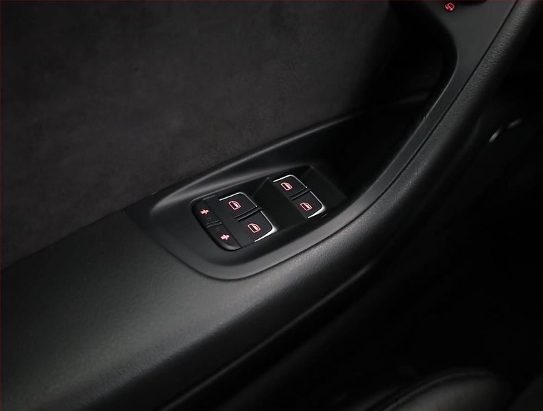Audi A6 Allroad (2012) 3.0 TDI, 4X4, Automat, Kůže - fotka 17 z 20