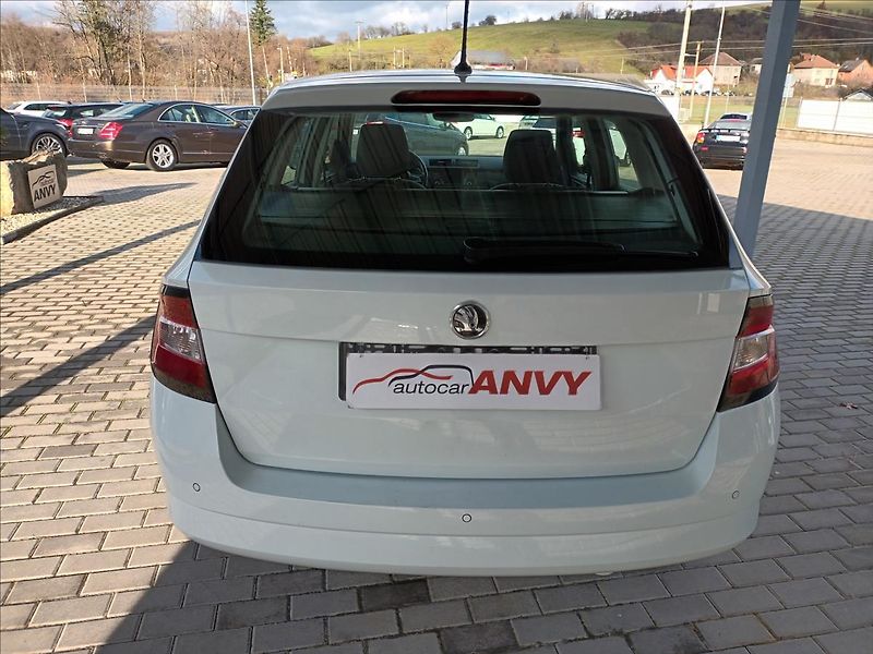 Škoda Fabia 1,2 TSI,81KW,SERVIS,KOLA,VÝHŘE - fotka 6 z 47