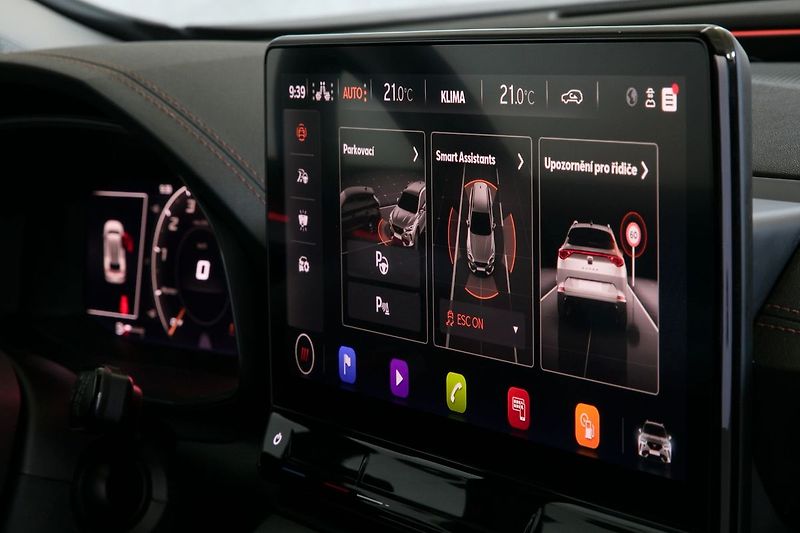 Cupra Formentor 1.5TSI 110kW LED Kamera ZÁRUKA - fotka 25 z 41