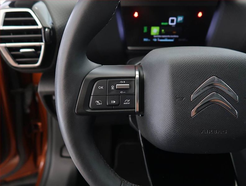Citroën ë-C4 (2022) Shine 50 kWh, SoH 94% - fotka 22 z 27