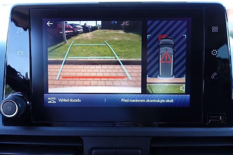 Toyota ProAce City Verso 1.5 D4-D 130 6 MT Long 5D  Fam - fotka 23 z 31