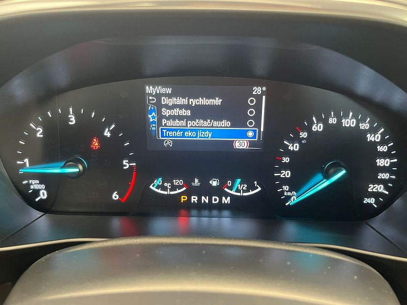 Ford Focus 2.0 EB Titanium LED - fotka 52 z 66