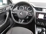 Škoda Octavia (2019) 2.0 TDI, Navi, Tempomat - náhled 7