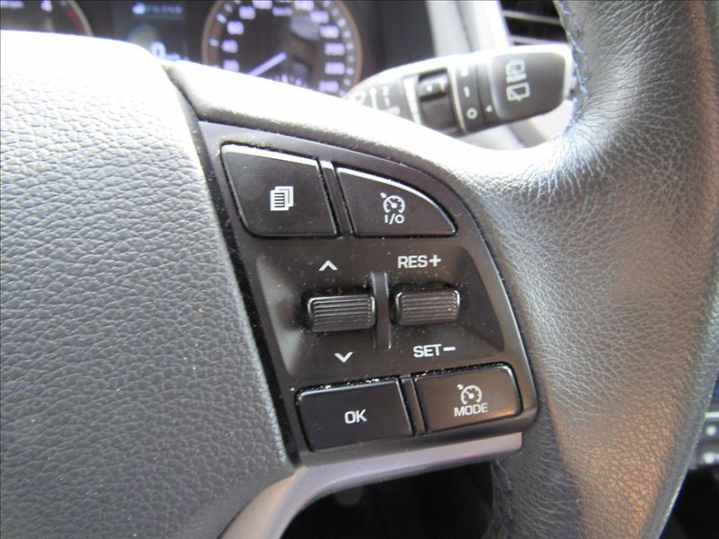 Hyundai Tucson 1,7 CRDi 85kW Nové v ČR - fotka 21 z 33
