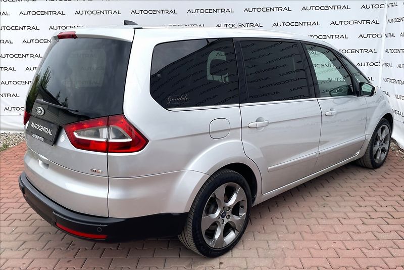 Ford Galaxy 2,0 TDCi,103kW,Titanium - fotka 6 z 27