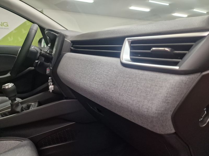 Mitsubishi Colt (2024) Invite+ 67 kW 2024 800km - fotka 27 z 60