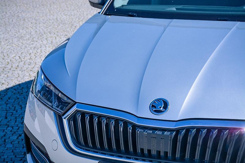 Škoda Octavia Style Plus Navigace 18 kola ČR - fotka 10 z 76