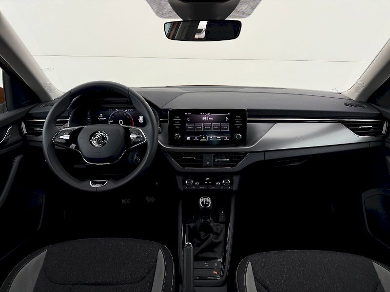 Škoda Kamiq (2024) 1.5 TSI 110 kW Style Plus - fotka 5 z 24