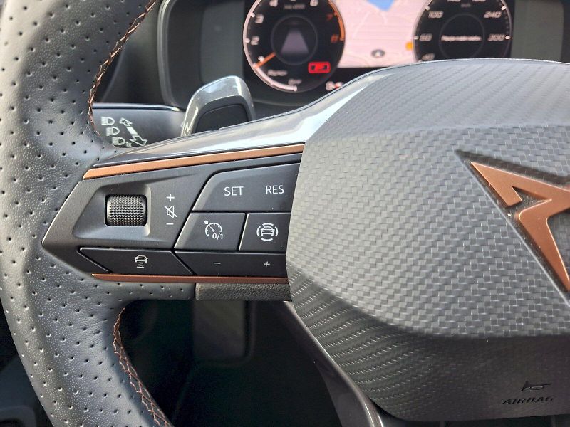Cupra Formentor (2023) DSG 1,5TSi 110kW - fotka 18 z 35