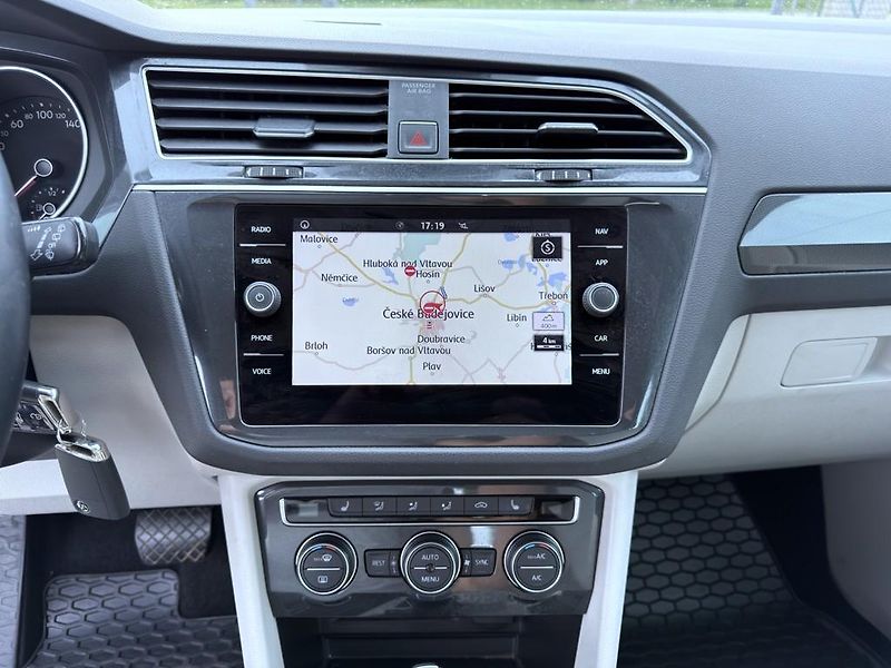 Volkswagen Tiguan 2.0 TSI 4x4 132 kW DSG - fotka 15 z 25