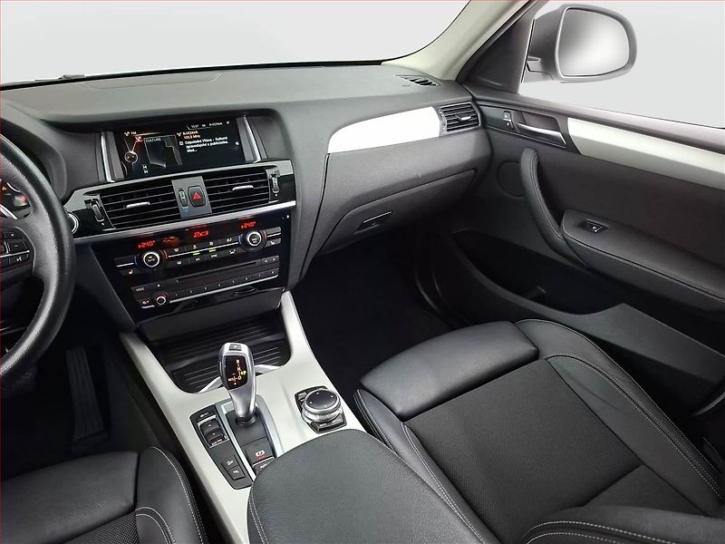 BMW X4 (2014) xDrive20d, 4X4, Automat, Kůže - fotka 8 z 25