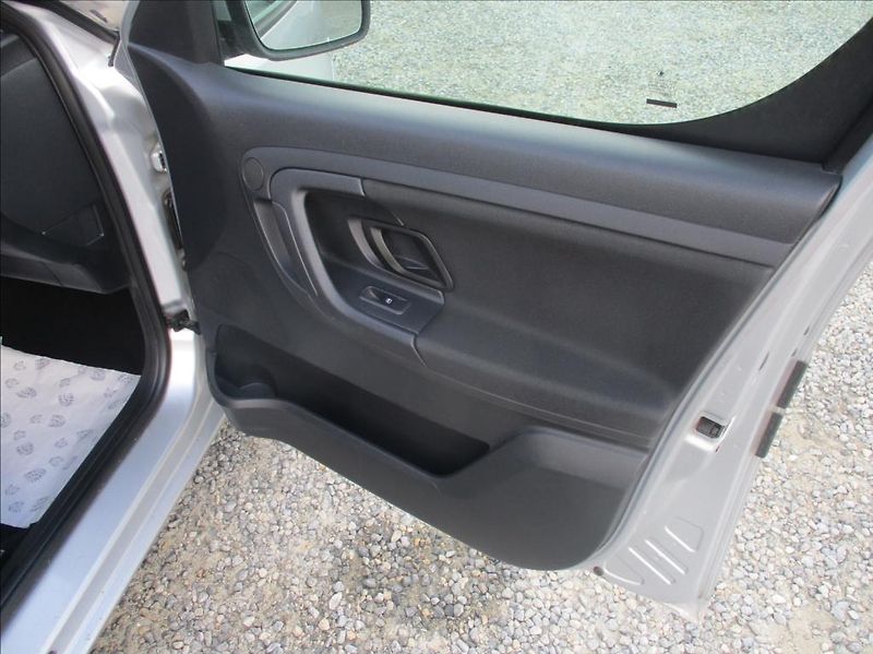 Škoda Roomster 1,2 TSI, klimatizace, - fotka 10 z 30