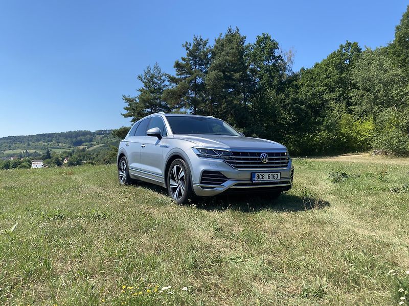 Volkswagen Touareg (2019) 3.0 TDI V6 210 kW, VZDUCH, 4X4 - fotka 3 z 25