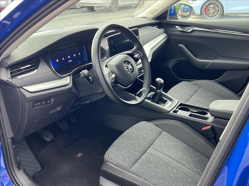 Škoda Octavia 2,0 TDI 110kW Style webasto - fotka 11 z 27