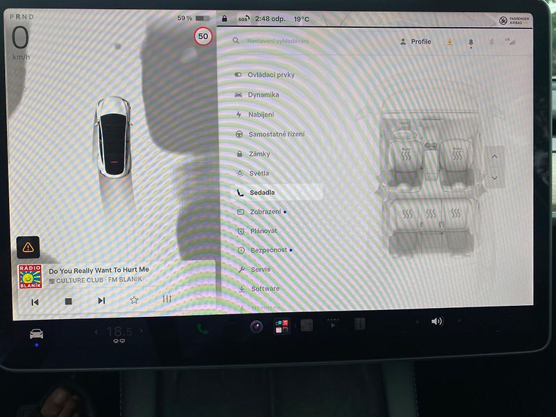 Tesla Model Y (2023) LR Long Range 2023 - fotka 20 z 23