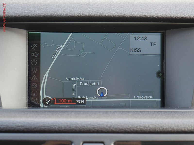BMW X1 (2012) 2.0D xDrive 20d, AT - fotka 14 z 17