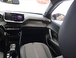 Peugeot 2008 (2025) 1.2 PureTech - náhled 8