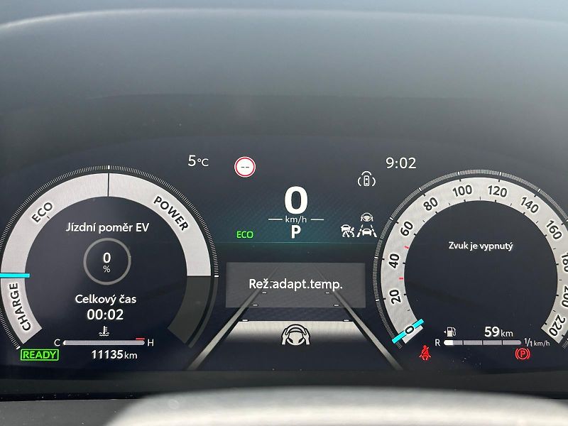 Toyota C-HR 2,0 HEV e-CVT GR Sport - fotka 15 z 30