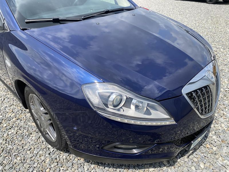 Lancia Delta 2.0JTD 165PS SPORT NAVI SERVIS - fotka 62 z 169