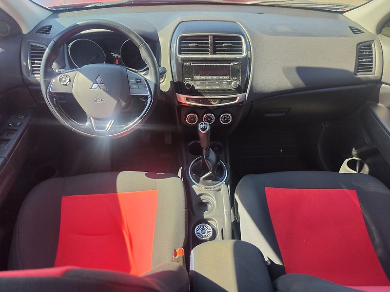 Mitsubishi ASX 1.6 Mivec/Invite+ ČR 1.Majitel - fotka 11 z 24