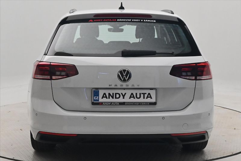 Volkswagen Passat 2,0 TDI 110KW DSG BUSINESS Zár - fotka 6 z 31
