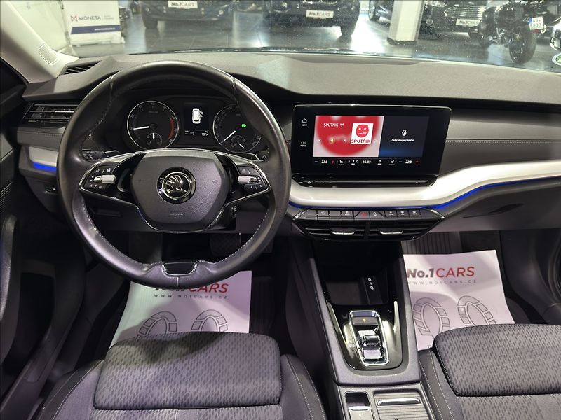 Škoda Octavia 1,5   TSI DSG 110KW CLEVER TOP - fotka 27 z 41