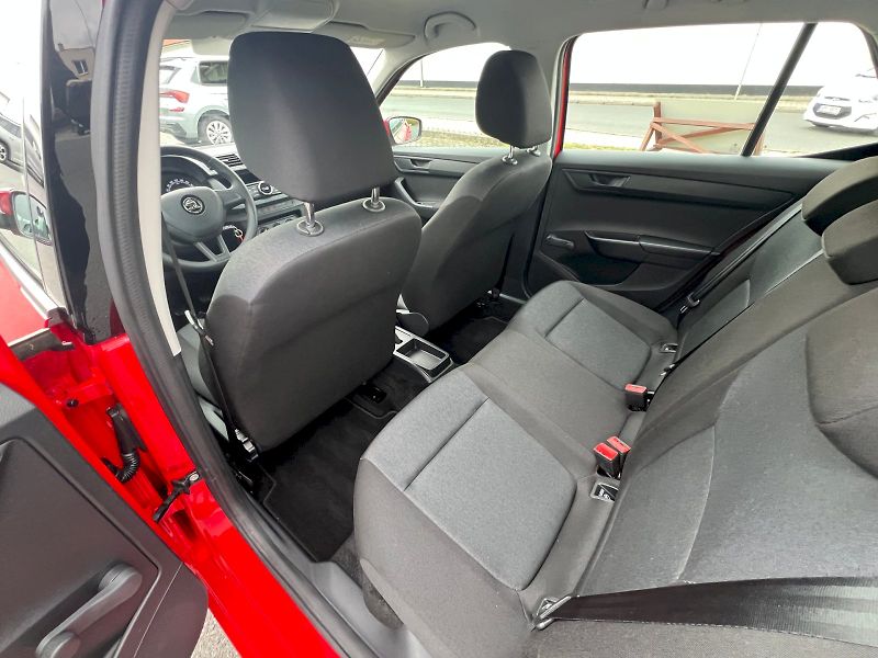 Škoda Fabia (2019) Active 1.0 MPi 44kW 5°manuální - fotka 13 z 25
