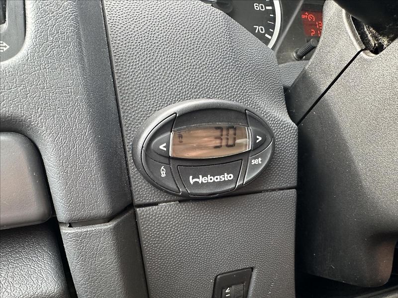 Fiat Scudo 2,0 JTD 8.MÍST - fotka 21 z 28